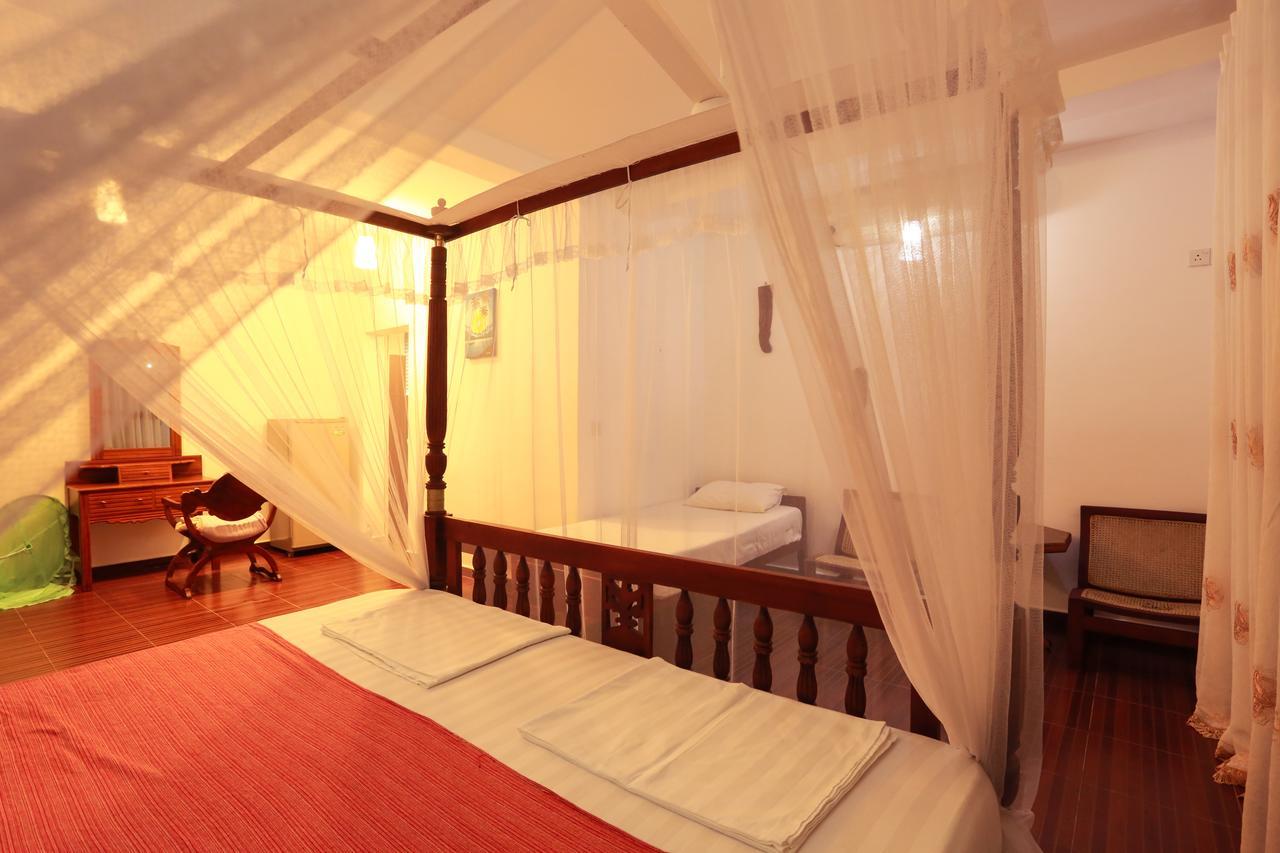 Sonri Villa Sea View Unawatuna Exterior foto