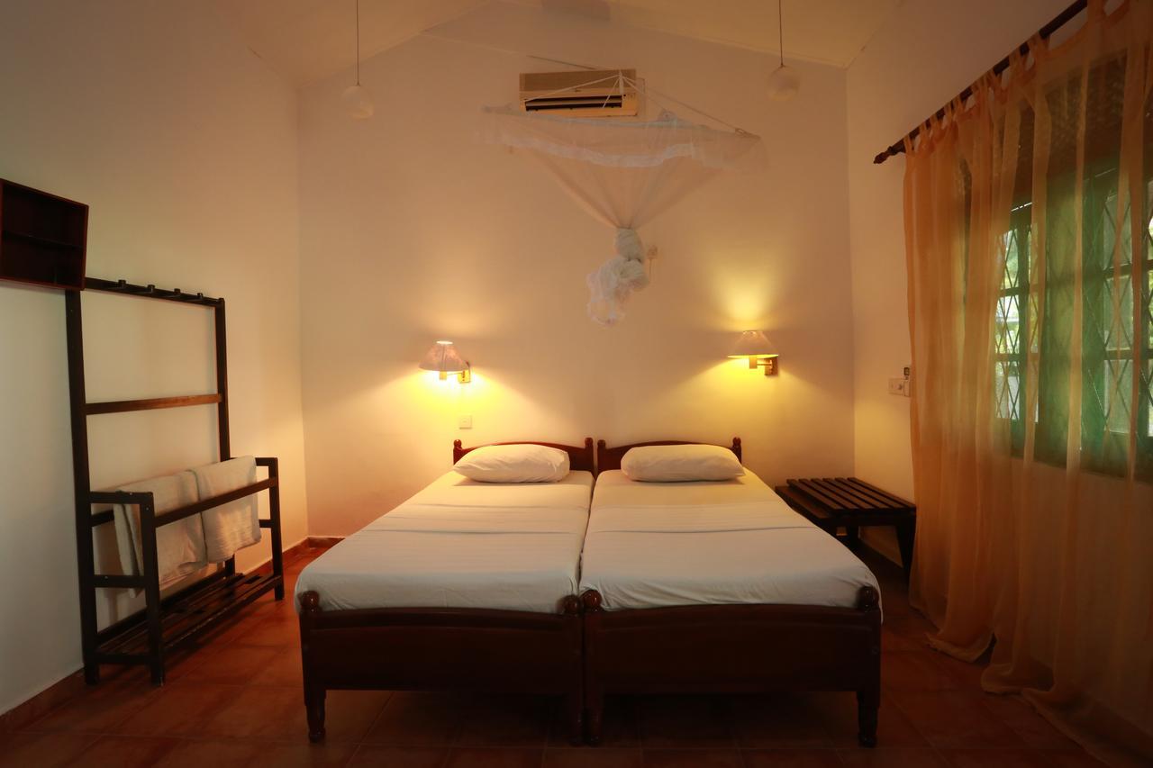Sonri Villa Sea View Unawatuna Exterior foto